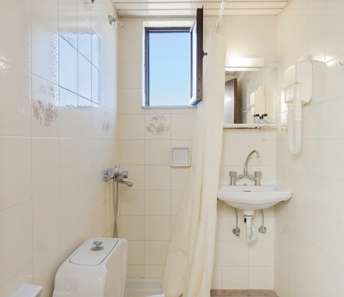 double-with-seaview05b